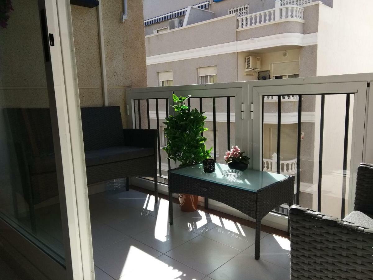 Relax&Mar Apartment Torrevieja Ngoại thất bức ảnh
